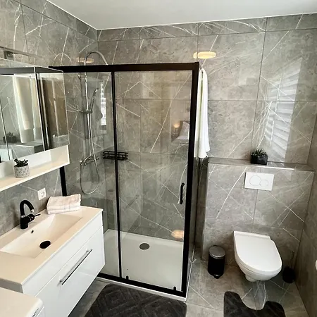 Juwel Apartamento Trieben